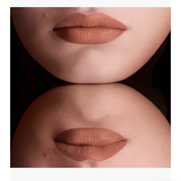 Burberry Kisses Lipstick  Horseferry Beige No.05 NEW - Picture 5 of 12